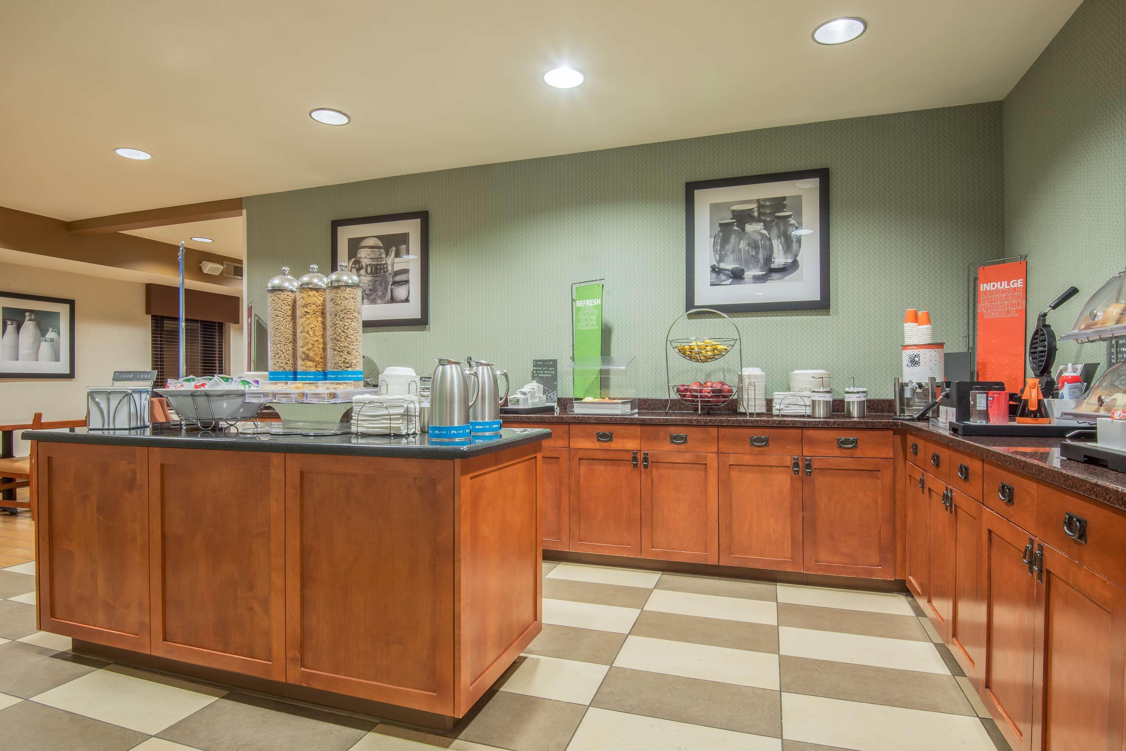 Hampton Inn & Suites Los Alamos Exterior photo