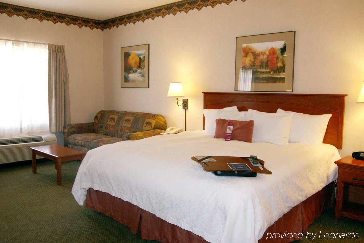 Hampton Inn & Suites Los Alamos Exterior photo